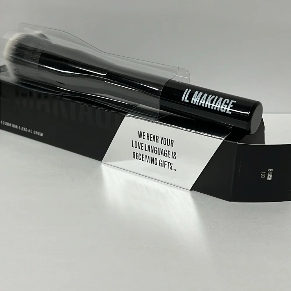 il makiage Foundation brush #100